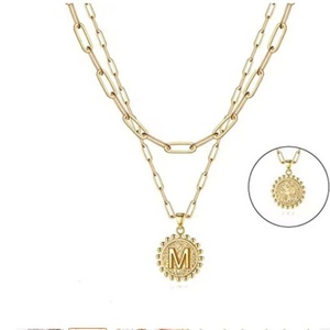 Collar de dos capas con inicial de la A a la Z, con eslabones de clip, ajustable, minimalista, <span class=keywords><strong>para</strong></span> uso diario, accesorio <span class=keywords><strong>para</strong></span> <span class=keywords><strong>el</strong></span> cuello de mujer - Product Image 3