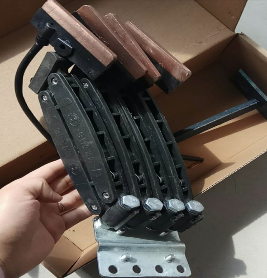 Козловой кран бесшовный скользящий контактный провод коллектор 4p60a скользящий контактный провод карбоновая щетка