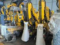 Crane Hidrolik Knuckle Boom 3.2 Ton yang Dapat Disesuaikan, Terpasang di Truk, Tersedia