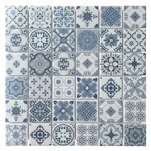 Piastrella a mosaico marocchina in vetro riciclato con stampa a getto d'inchiostro in porcellana quadrata blu e bianca