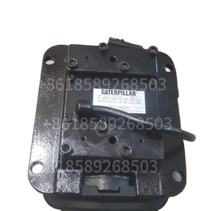 La Válvula de pedal 247-5275 2475275 es aplicable a las válvulas de pedal CAT E390D 385 374 365C. - Product Image 1