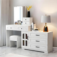 Nouvelle coiffeuse intégrée minimaliste moderne de luxe léger 2025 avec miroir éclairé réglable pour chambre à coucher