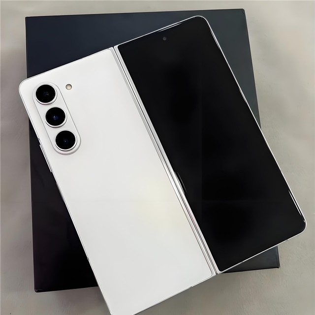Wholesale Used mobile phones For Z Fold 5 5g Unlocked Us Version Cellphone In 256gb 1tb Capacity Original European version 2SIM