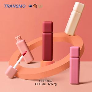Contenants de brillant à lèvres colorés personnalisés de 7 ml, tubes de brillant à lèvres avec grand applicateur, impression de logo OEM, bouchon à vis pour le soin de la peau - Product Image 1