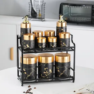 Sang Trọng Đen Gốm Nhà Bếp Kín Chum Thiết Salt Pepper Shakers Dầu Giấm Chai Sang Trọng Hộp Vàng Canister Set