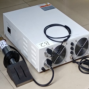Generatore ultrasonico di 15k 20khz 2000w 2600W con il ripetitore del corno del trasduttore e corpo d'acciaio kn95 del corno che fa <span class=keywords><strong>macchina</strong></span> - Product Image 4