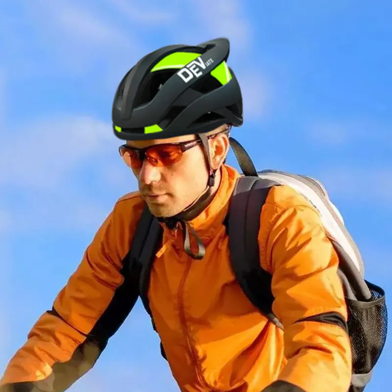 調整可能なCasque Casco Para Bicicleta helmMTBヘルメット用の軽量カスタマイズ安全ヘルメット用の新着バイクヘルメット