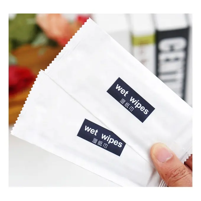 Bireysel paketi pamuk seyahat restoran otel için saf su silin özel Logo yıkanabilir ıslak mendiller doku