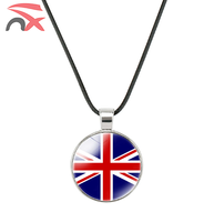 Colliers pendentifs circulaires en corde avec divers drapeaux nationaux, drapeaux de pays d'Europe, France, Portugal