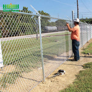 Extensions de clôture en treillis métallique pour extérieur, poteaux de clôture en fil métallique revêtu avec lattes et panneaux pour treillis et portails - Product Image 2