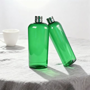 Xypackaging 238ml 8oz rỗng màu xanh lá cây <span class=keywords><strong>Pet</strong></span> pcr nhựa bóp cá nhân chai dầu gội đầu với mũ giá bán buôn - Product Image 4