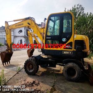 รถขุดขนาดเล็ก Hyundai R60W-7 รุ่น R60 พร้อมเครื่องยนต์ยันมาร์ ความจุบุ้งกี๋ 0.2 ลูกบาศก์เมตร ผลิตในเกาหลีใต้ - Product Image 2
