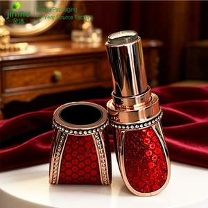 Fournisseur d'étui <span class=keywords><strong>à</strong></span> <span class=keywords><strong>rouge</strong></span> <span class=keywords><strong>à</strong></span> <span class=keywords><strong>lèvres</strong></span> miroir personnalisé Tube de <span class=keywords><strong>rouge</strong></span> <span class=keywords><strong>à</strong></span> <span class=keywords><strong>lèvres</strong></span> <span class=keywords><strong>rouge</strong></span> Conteneur d'emballage de luxe Emballage cos - Product Image 1