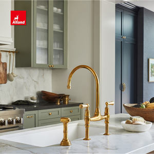 Meuble de cuisine Alland Luxury Farmhouse E0 en <span class=keywords><strong>bois</strong></span> écologique avec robinet <span class=keywords><strong>doré</strong></span>, porte-outils et îlot à panneaux cannelés - Product Image 5