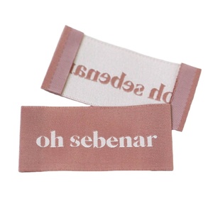 Tùy chỉnh chất lượng cao thương hiệu riêng dệt Polyester nhãn chính quần áo Tag cho hàng may mặc sử dụng cho trang phục và túi xách - Product Image 5