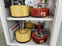 Stabilisateur de tension biphasé entièrement automatique à servomoteur avec écran LCD, style AVR 110V-0-110V 15KVA 20KVA 30KVA