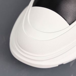 Nouvelles Chaussures Femme 2026 de Luxe Originales à Lacets en Maille, Semelle Épaisse, Confortables, Durables et Imperméables - Product Image 3