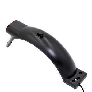 Guardabarros Trasero MI 5 con Gancho y Luz Trasera para Xiaomi 5, Piezas de Repuesto para Scooter Eléctrico - Product Image 2