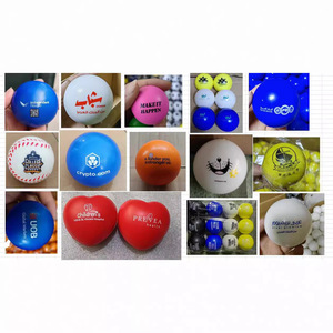 ลูกบอลบีบคลายเครียดรูปตู้คอนเทนเนอร์ขนส่งสินค้า ทำจาก PU เป็นมิตรกับสิ่งแวดล้อม พร้อมพิมพ์ลายซิลค์สกรีน สำหรับตกแต่งบ้าน สำนักงาน งานอีเว้นท์ และของขวัญองค์กร - Product Image 3