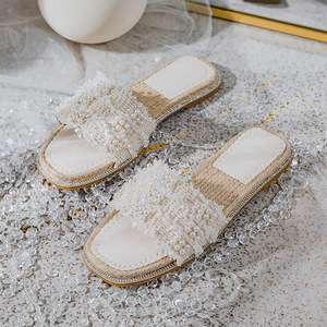 <span class=keywords><strong>Sandales</strong></span> carrées de luxe personnalisées en tissu perlé uni pour femmes et dames, pantoufles plates de plage - Product Image 2