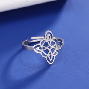Nuevo anillo <span class=keywords><strong>con</strong></span> amuleto de nudo de bruja del Norte, joyería de moda de acero inoxidable, anillo de amuleto de <span class=keywords><strong>brujería</strong></span> <span class=keywords><strong>con</strong></span> nudo celta hueco irlandés abierto para mujer - Product Image 5