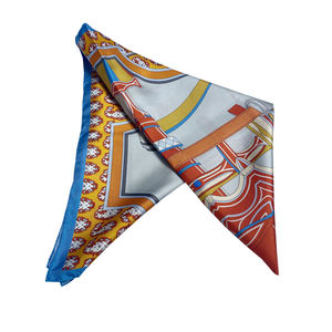 맞춤형 디지털 인쇄 실크 스카프 도매 정통 실크 능 직물 50cm 90cm 헤드 스카프 여성용 벌크 스퀘어 스카프 - Product Image 6