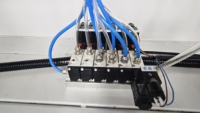 Machine de perçage et de fraisage CNC industrielle automatique OUWO de 3000 mm avec double broche pour profilés de murs-rideaux en aluminium