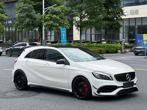Auto Usado Premium, Modelo 2016, <span class=keywords><strong>MERCEDES</strong></span>-BENZ AMG GLA 45 4MATIC con Techo Corredizo, SUV Compacto en <span class=keywords><strong>Stock</strong></span>, Gran Venta - Product Image 3