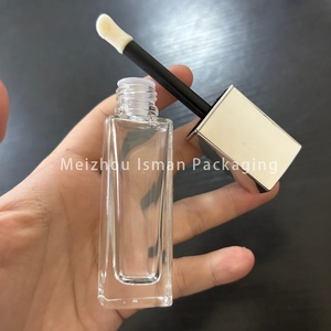Tube <span class=keywords><strong>de</strong></span> gloss à lèvres carré en verre <span class=keywords><strong>de</strong></span> luxe ISMAN 10 ml avec capuchon argenté, applicateur large transparent, conteneur <span class=keywords><strong>de</strong></span> correcteur, logo personnalisé, vente en gros, marque privée - Product Image 6