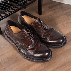 Chaussures pour hommes faites à la main de haute qualité, personnalisées, à bout pointu, à lacets, respirantes, en cuir, antidérapantes, légères, pour le bureau et la carrière, patchwork - Product Image 1