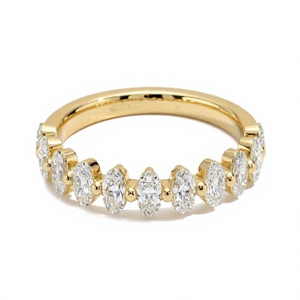 Ensemble de bagues simples plaquées or pour femmes avec zircon blanc intégral, bagues de fiançailles et de mariage - Coffret cadeau de luxe léger - Product Image 4