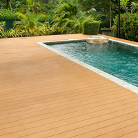 Revêtement de sol extérieur en PVC hybride bois-plastique WPC antidérapant pour zones commerciales et résidentielles, anti-corrosion, personnalisé