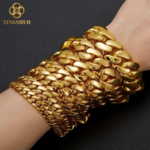 Catena Cubana in Oro 18K di Tendenza, Spessore 20mm, Gioiello Hip Hop di Lusso per Uomo - Product Image 1