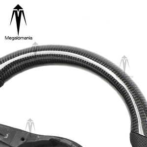 Volant sport personnalisable en fibre de carbone Megalomania pour Jaguar F-Type E-PACE XE XFL XJ XF F-PACE - Product Image 3