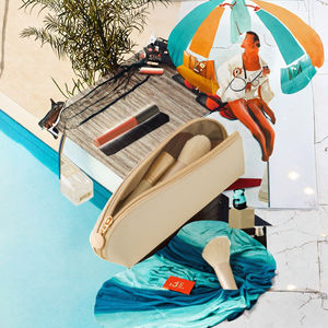 Himmers Popular PVC Medium Waterproof <b>Brush</b> Zipper <b>Bag</b> Cute Lady Fashion Plaid Tweed Pencil & <b>Makeup</b> Cosmetic <b>Bags</b> - Product Image 3