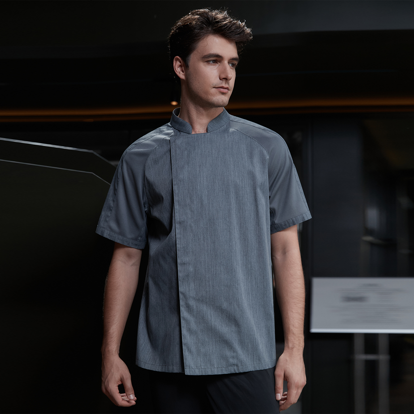 Chemise grise à manches courtes