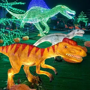 فانوس ديناصور مضاء للاحتفال بالهالوين في رأس السنة الصينية الجديدة خارجي مصبوغ بأنه حيوان ومناسب للديكور فانوس أطفال من الحرير للاحتفال بشهر رمضان