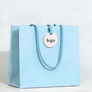 Bolsas de Papel Personalizadas con Logotipo de Marca, con Asas, para Compras, Regalos, Empaque de Zapatos y Ropa - Product Image 1