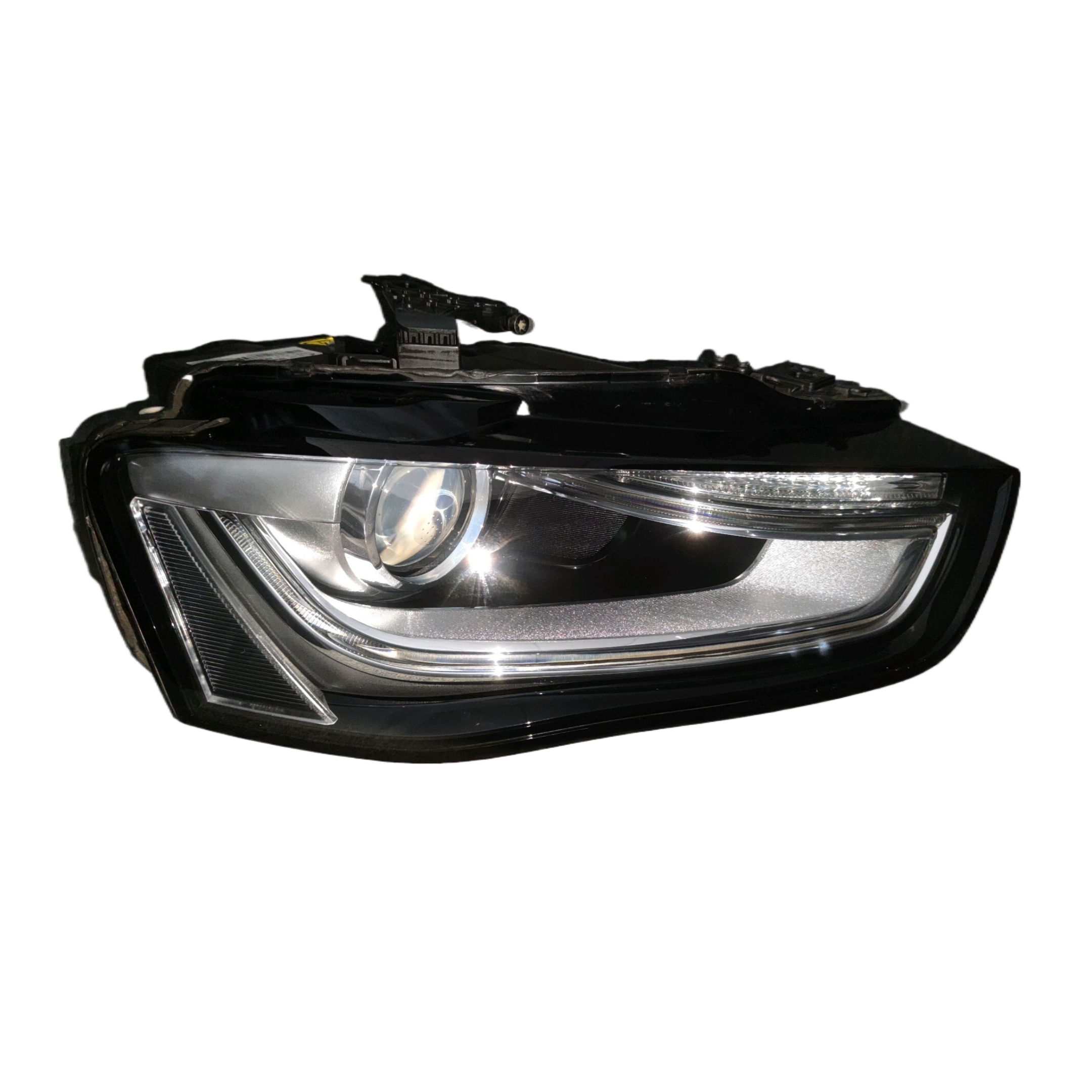 สีขาวอบอุ่น