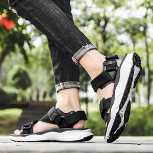 Sandalias de verano para hombre, estilo nuevo, calzado de playa, chanclas casuales de punta abierta, disponibles al por mayor - Product Image 5