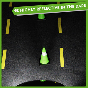 Cônes de signalisation routière CITICITY de 18 pouces avec base lestée noire, cônes de signalisation routière verts en PVC avec col réfléchissant haute visibilité - Product Image 2