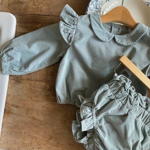 Conjuntos de ropa de otoño para niña recién nacida de 0 a 3 meses, Top de pana de algodón con manga voladora + Pantalones cortos con brotes de flores, conjuntos de ropa para niñas pequeñas - Product Image 4