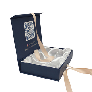 Cajas Magnéticas con Forma de Libro, de Papel Kraft Repujado, con Forro de Satén, para Pelucas de Cabello Humano de Alta Gama, Embalaje Personalizado - Product Image 3