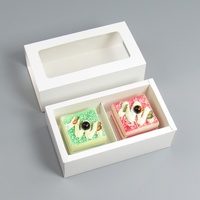 Boîte à gâteau roulé carrée transparente en carton ondulé blanc recyclable, estampage à chaud quadricolore, poignée portable, personnalisable