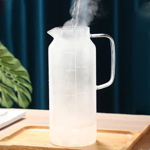 <span class=keywords><strong>Caraffa</strong></span> in Vetro Borosilicato da 2L per <span class=keywords><strong>Acqua</strong></span> Fredda, Resistente al Calore, con Infusore per Frutta, Scala Graduata, Coperchio con Filtro, Set Regalo per Cucina - Product Image 3