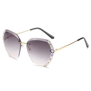 DOISYER 2022 <span class=keywords><strong>Gafas</strong></span> <span class=keywords><strong>de</strong></span> Sol <span class=keywords><strong>de</strong></span> lujo para <span class=keywords><strong>mujer</strong></span> Estilo moderno <span class=keywords><strong>Gafas</strong></span> <span class=keywords><strong>de</strong></span> diamante Premium con montura dorada Sin montura OEM - Product Image 4