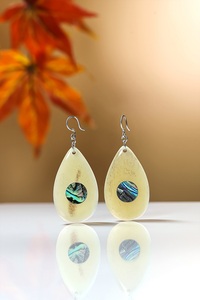 Minh Giang Craft Handcrafted Natural Buffalo Horn Stud Earrings with Iridescent Genuine <b>Abalone</b> <b>Shell</b> Inlay for Women - Product Image 3