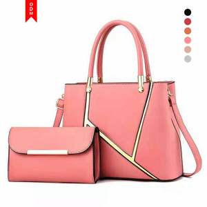 <span class=keywords><strong>Sac</strong></span> à <span class=keywords><strong>Main</strong></span> en Cuir Personnalisé de Haute Qualité pour Femmes – Ensemble de 2 Pièces : Cabas et Mini Pochette - Product Image 2