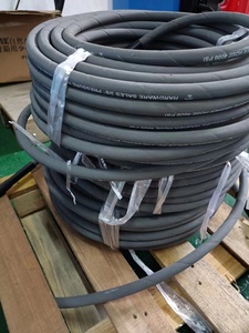 Tuyau hydraulique tressé en acier haute résistance à <span class=keywords><strong>4</strong></span> couches de fils, NBR, SAE100/DIN EN853, pour excavatrice industrielle - Product Image 6