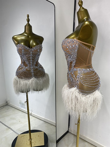 Abito da sera sexy <span class=keywords><strong>senza</strong></span> <span class=keywords><strong>spalline</strong></span> con paillettes e transparenze, modello A-line, per feste, performance sul palco, discoteche, bar, gonna corta con nappe interamente ricoperta di paillettes - Product Image 6